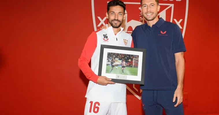 Athletic y Sevilla: Un vínculo eterno marcado por la emoción y los homenajes