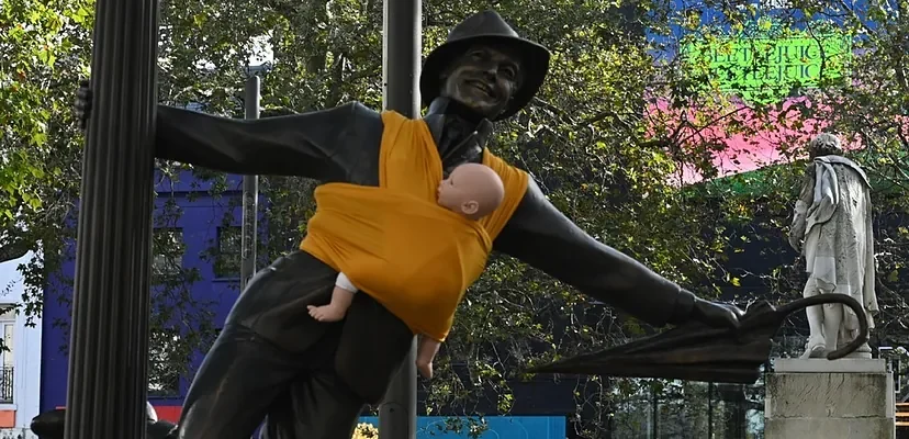 La controversia sobre la paternidad: las estatuas de Londres y la lucha por mejores permisos