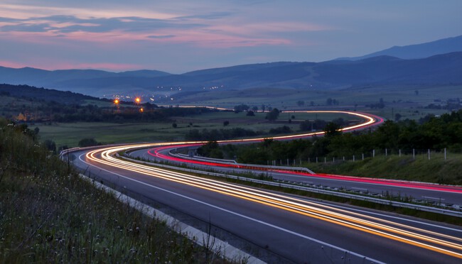 Nuevas tendencias de velocidad en Europa: ¿república checa e italia a 150 km/h y el futuro de las autopistas alemanas?