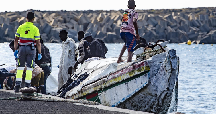 La situación de los menores migrantes en Canarias: un dilema entre la ley y la ética