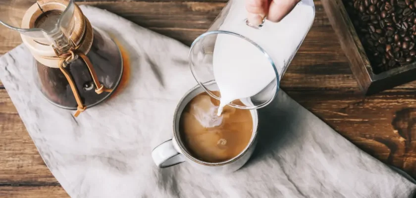 Mejora tu ritual diario de café: cinco especias que transformarán tu salud cerebral