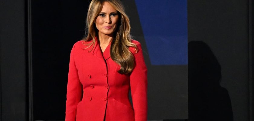 Melania Trump cuestiona la censura de la belleza: reflexiones sobre el arte del cuerpo humano