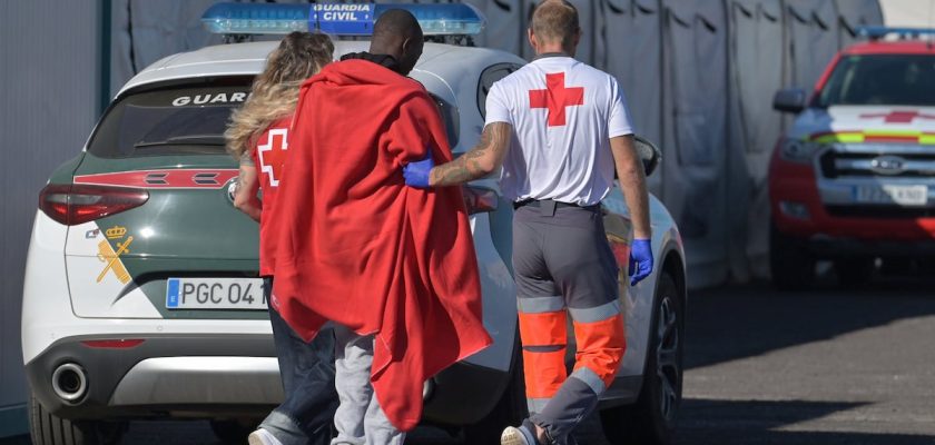 Tragedias en el mar: el peligroso viaje de los migrantes a través de la ruta atlántica