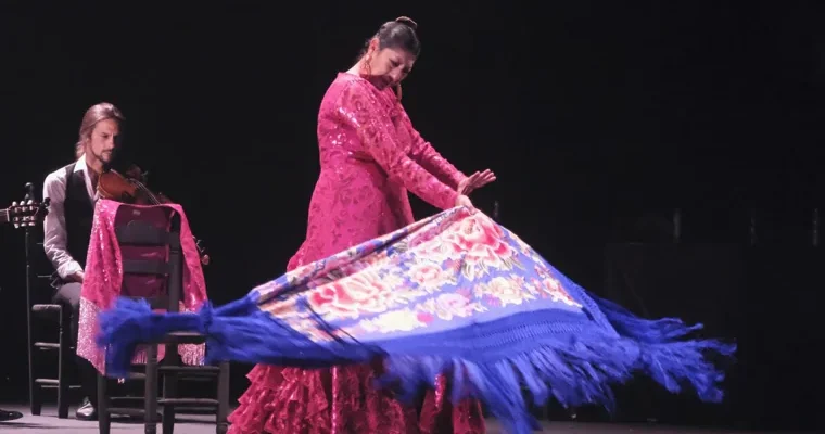 La magia del flamenco: manuela carrasco y su deslumbrante regreso a la escena