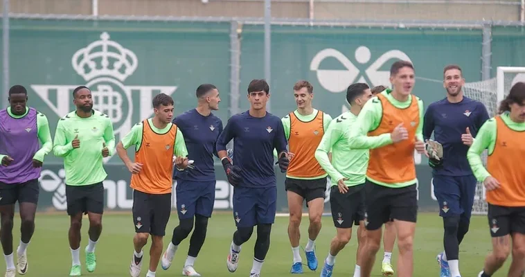 El desafío del real betis para alcanzar la gloria europea: un camino lleno de obstáculos y oportunidades