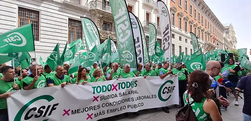 El futuro de los empleados públicos en España: protestas, salarios y reivindicaciones