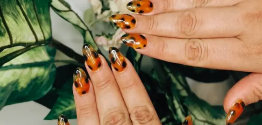 El emocionante regreso de la manicura carey: tendencias, consejos y un toque de magia otoñal