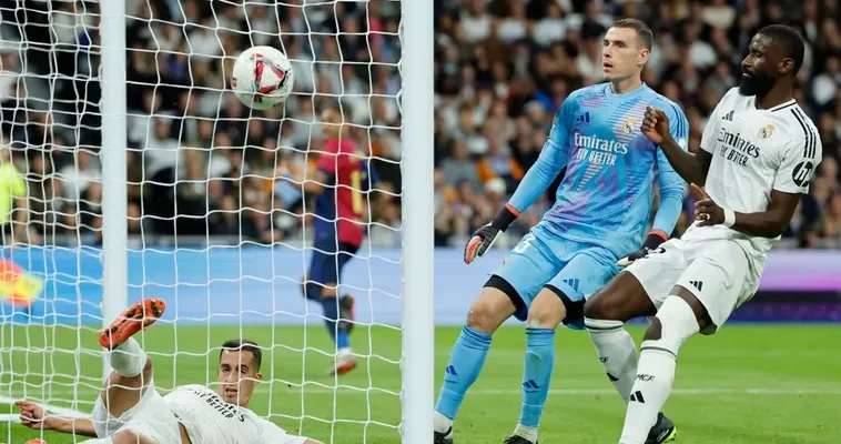 Barcelona humilla al Real Madrid en el clásico con un contundente 0-4 en la Liga