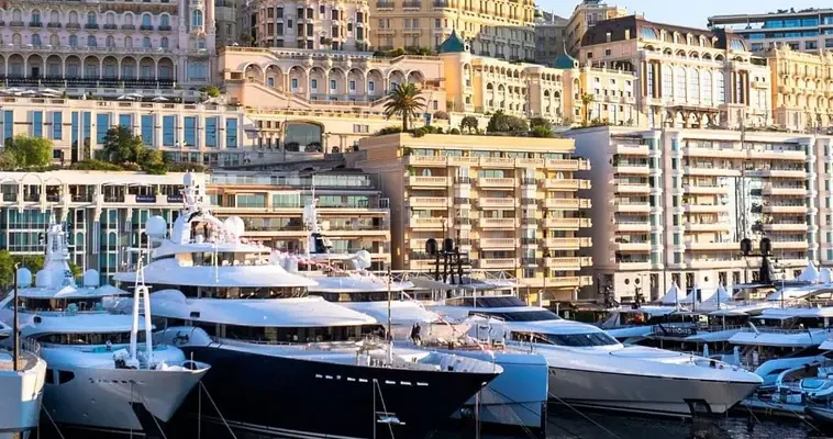 El misticismo del Monaco Yacht Show: lujo, innovación y un poco de envidia sanamente