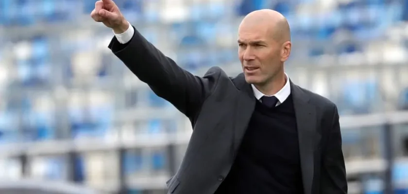 La intensa batalla de Arabia Saudí por Zidane: ¿seguirá Mancini o hay un futuro diferente?