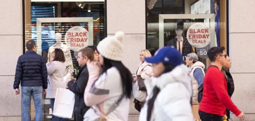 Impresionantes previsiones laborales para el Black Friday y la campaña navideña en España