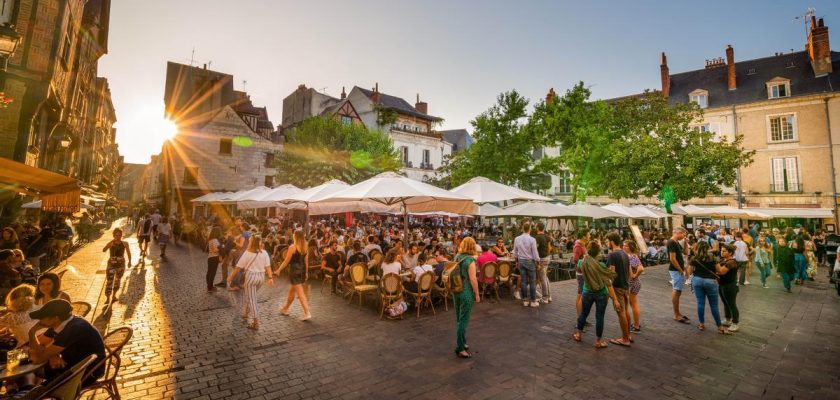 Tours y el Valle del Loira: un viaje a través de historia, cultura y gastronomía