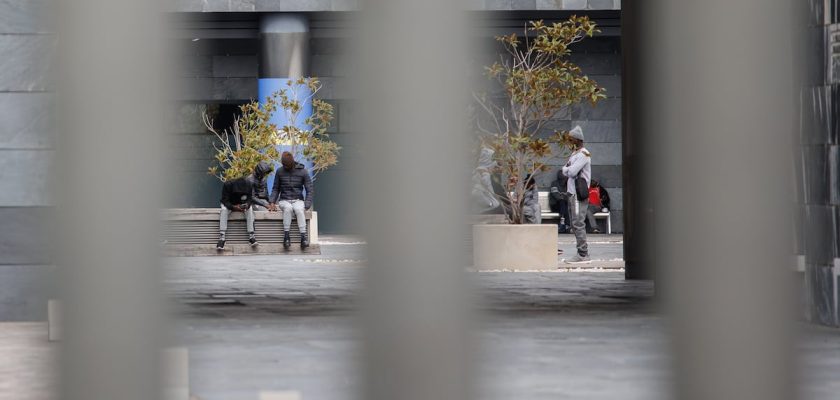 Llamado urgente: asociaciones médicas exigen mejoras en atención sanitaria para migrantes