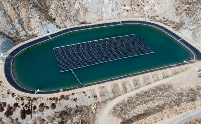 La revolución de la energía solar flotante en España: innovaciones, desafíos y el futuro