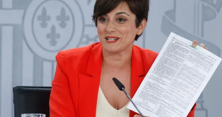 La controversia en torno a las sanciones a Isabel Rodríguez: ¿una lección de neutralidad política?