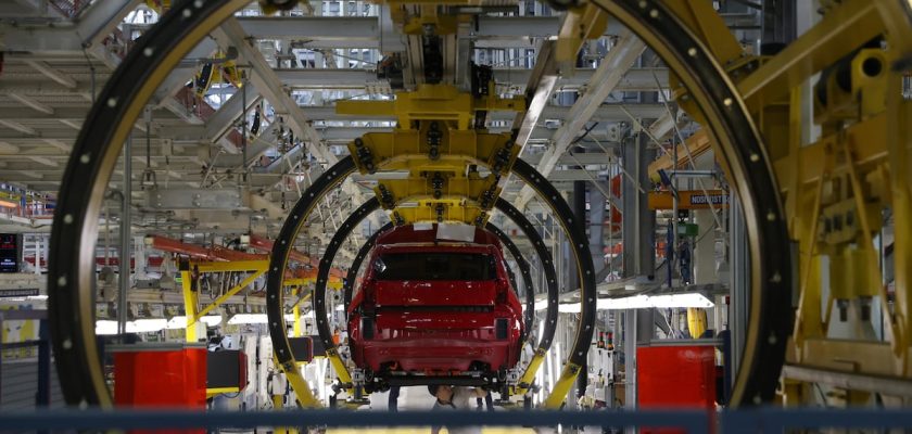 Europa enfrenta un futuro incierto para su industria automotriz en 2025: desafíos y oportunidades