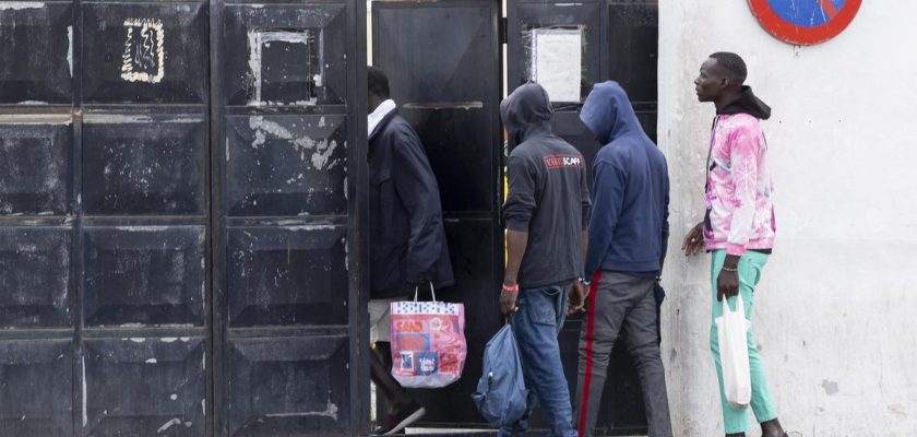 Investigación sobre malos tratos a menores migrantes en centros de acogida en Canarias