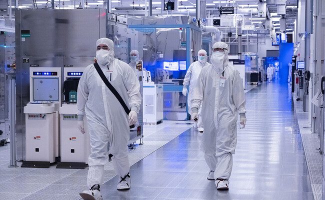 Intel y el dilema europeo de los semiconductores: un culebrón de cinco años