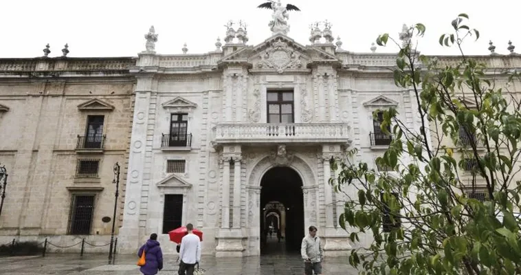 Sevilla en alerta naranja: la Universidad Pablo de Olavide cierra sus puertas y se prepara para la tormenta