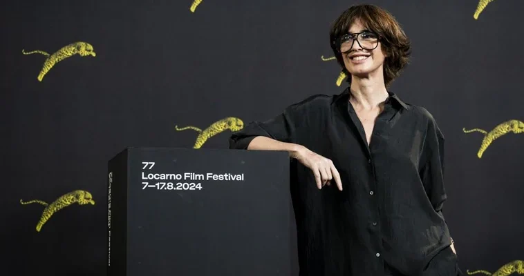 El regreso triunfal de paz vega: de la alfombra roja a la dirección cinematográfica