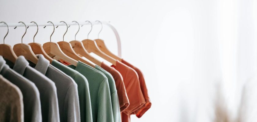 El método japonés para secar tu ropa en otoño: trucos para un secado eficiente