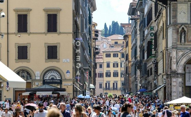 Florencia y el turismo sostenible: decálogo para revitalizar la ciudad sin perder su esencia