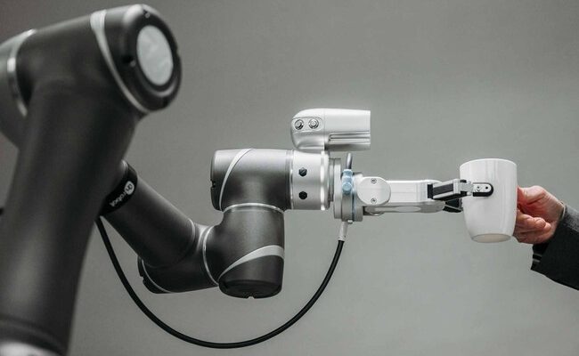 La carrera armamentista de los robots: China se posiciona como líder global en automatización