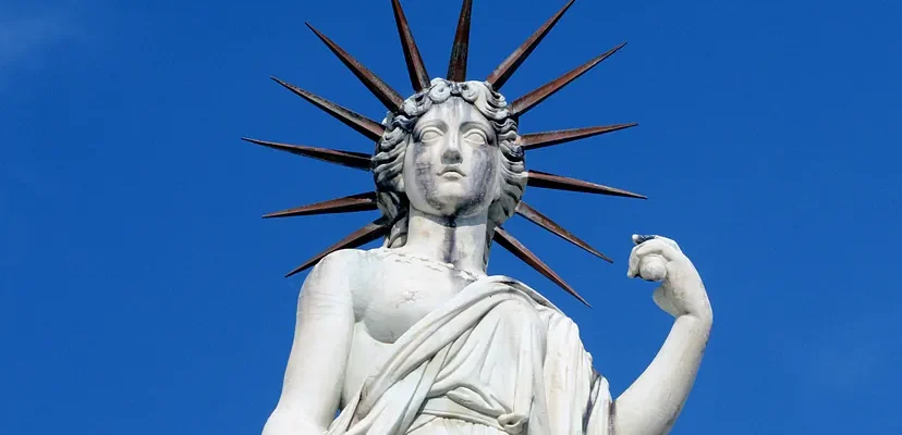 La estatua de la libertad en Madrid: un tesoro oculto que desafía la historia