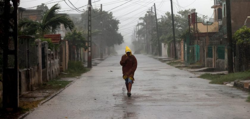 La devastación de Cuba: el impacto de los huracanes Rafael y Oscar en comunidades vulnerables