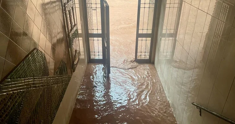 Lluvias torrenciales en Valencia: cómo una conversación casual se convirtió en una odisea personal