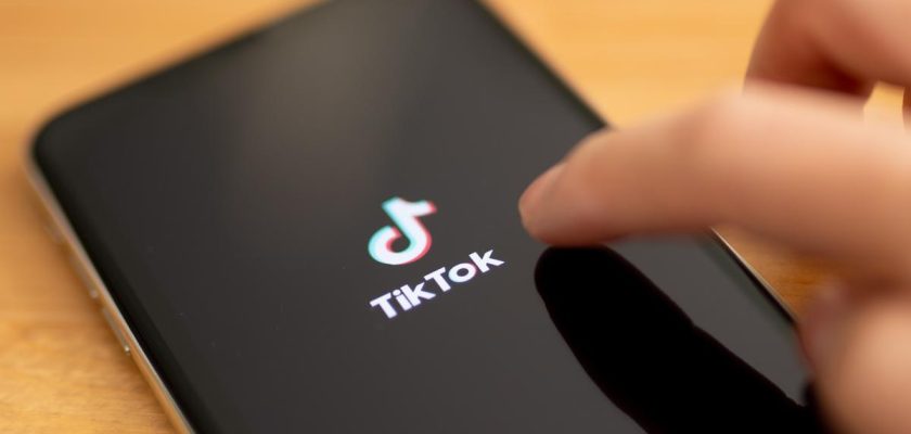 El impacto de TikTok en el bienestar digital de los jóvenes: lo que los datos revelan