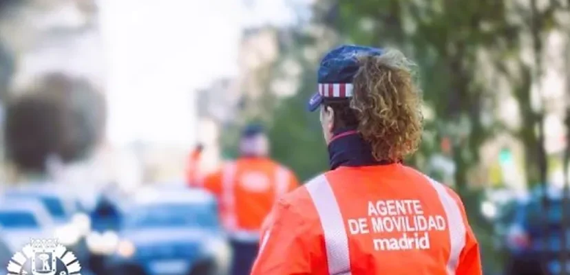 La complicada situación del tráfico en Madrid: la policía municipal tomando el control en tiempos de crisis