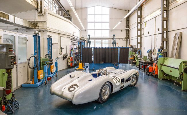 El fascinante legado del Mercedes W 196 R: un tesoro en subasta que supera los 50 millones