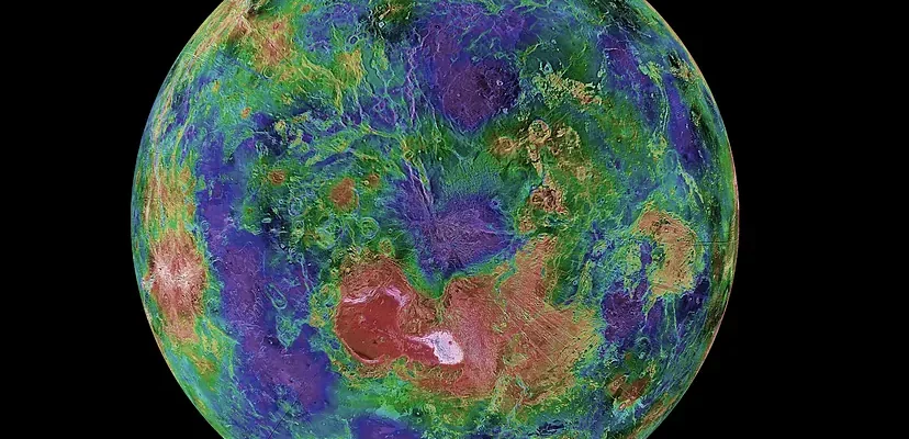 Descubren cráter de impacto en Venus que podría cambiar nuestra comprensión del planeta y su geología