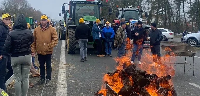 La revuelta agrícola en Francia: el eco de una protesta y su impacto en el futuro del Mercosur