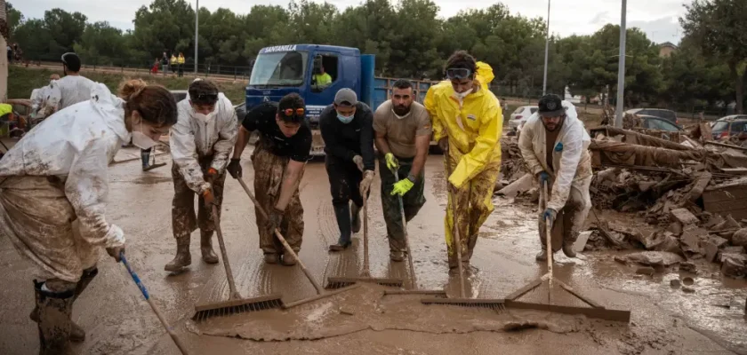 La devastación y la solidaridad tras la DANA: Retos sanitarios y respuestas sociales