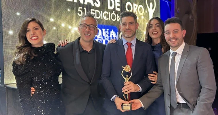 La herencia de Pepe en la radio: el nuevo equipo de Tiempo de Juego gana la Antena de Oro