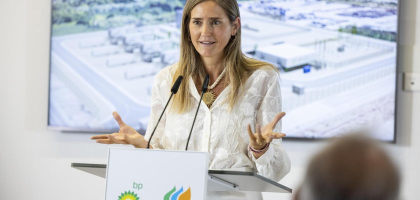 Sara Aagesen asume nuevos retos en la carrera por la transición ecológica en Europa