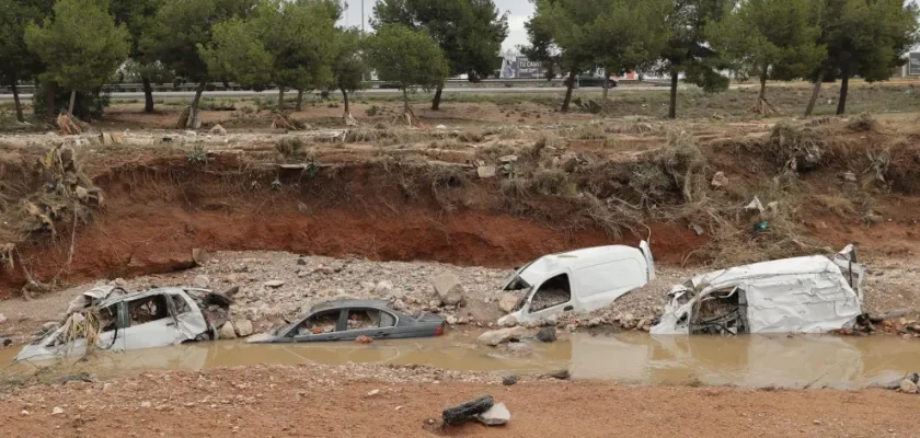 La devastadora DANA en Valencia: el heroicismo de los vecinos y la lucha por la recuperación