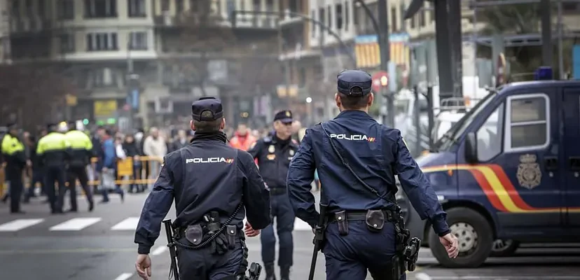 Violencia en Valencia: Un joven arrestado tras múltiples agresiones con arma blanca