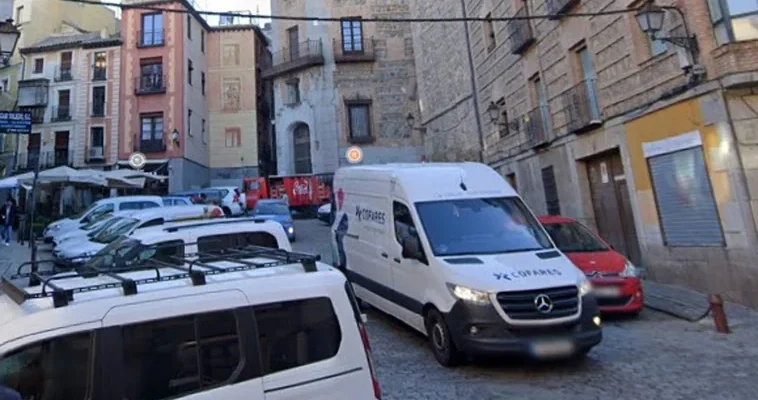 Confusión y violencia en las calles: el altercado de la plaza de la Magdalena al descubierto