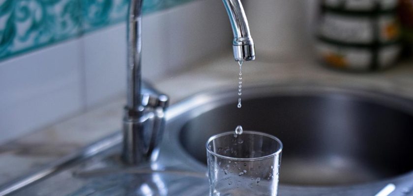 El inminente aumento de tarifas de agua en Barcelona: ¿un paso necesario o una carga excesiva?