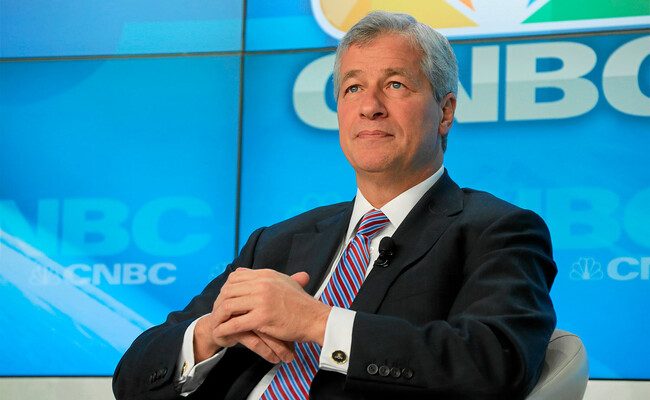 El futuro del trabajo: Jamie Dimon y la revolución de la IA en la jornada laboral