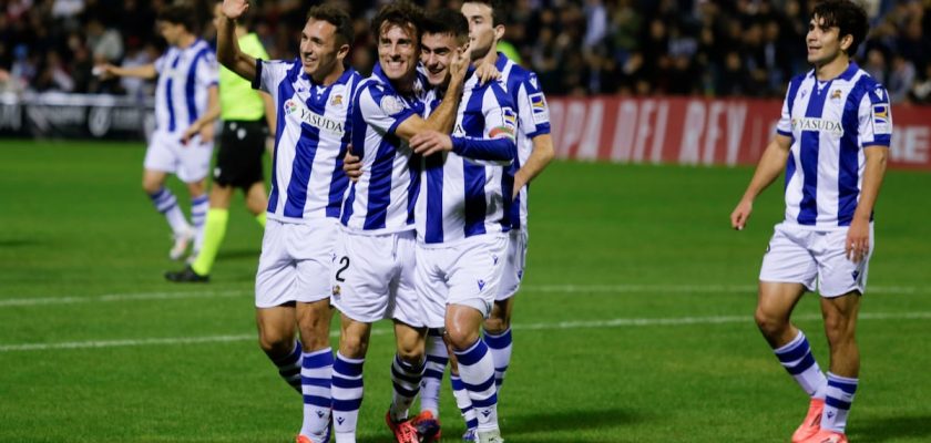 La Real Sociedad brilla en la Copa del Rey: una goleada impresionante a Jove Español