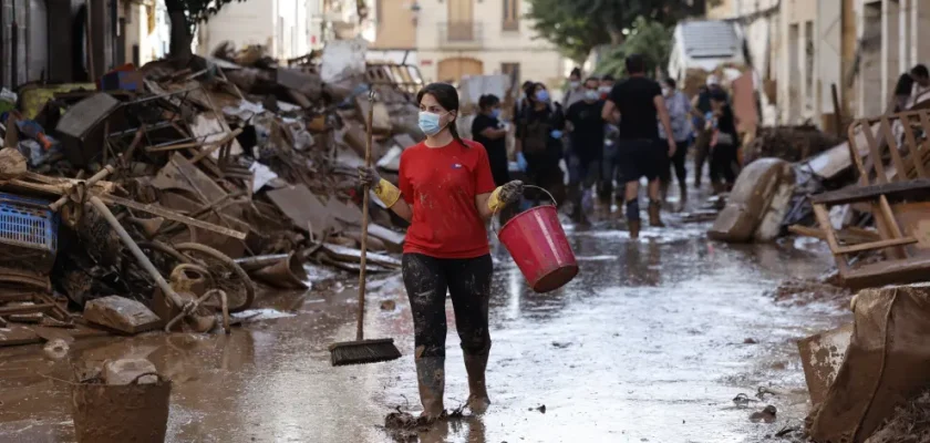 Los riesgos sanitarios tras la DANA: lo que necesitas saber y cómo protegerte