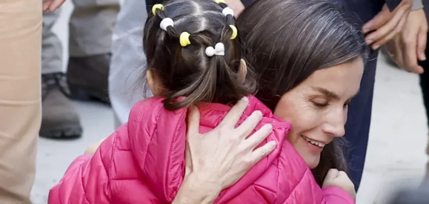 La inesperada visita de los reyes: recibiendo a Felipe VI y Letizia en Chiva tras la DANA