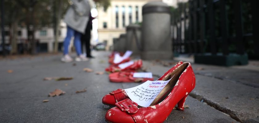 El 25N en España: Un llamado a la acción frente a la violencia machista y la división del feminismo