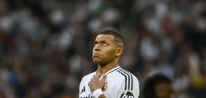 La lucha interna de Kylian Mbappé: ¿Cuánto puede afectar la presión en su carrera?