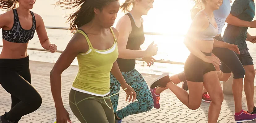 El fitness como nueva forma de socialización: del gimnasio al grupo de running