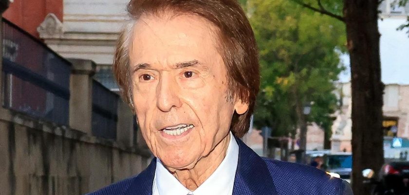 estado de salud de raphael: el icónico cantante enfrenta un episodio cerebrovascular